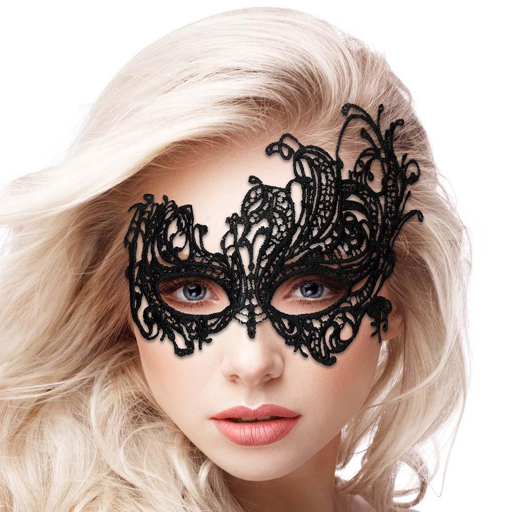 RayLuv Royal Lace Mask